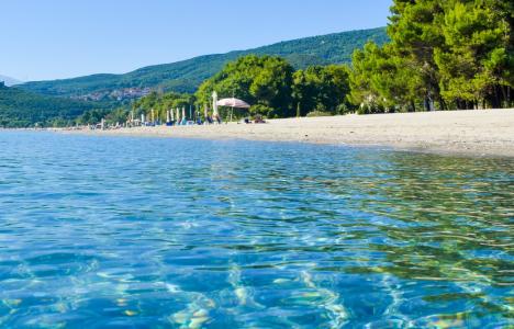 Welt: Σε αυτό το μέρος της Ελλάδας οι διακοπές είναι ακόμη πραγματικά φθηνές