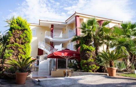 Irida Beach Resort Suites
