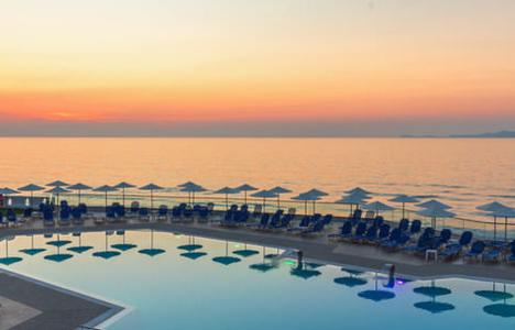 Themis Beach Hotel