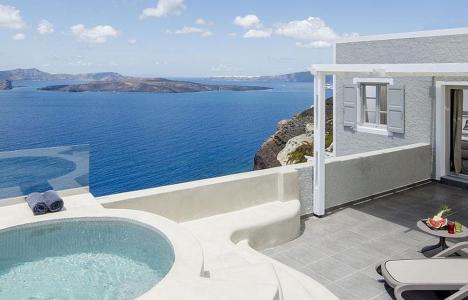Caldera's Dolphin Suites