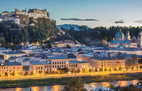 Lonely Planet: 10 πόλεις που πρέπει να επισκεφτείς το 2020 (pics)