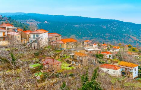 7 εναλλακτικά χωριά της Ελλάδας που αξίζει να ανακαλύψετε