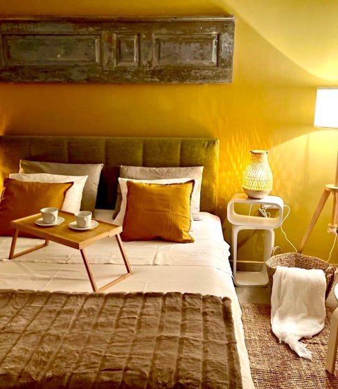 Carmen Art Hotel