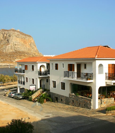 Pramataris Hotel