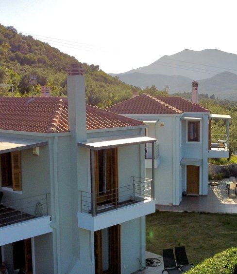Epidavros View Villas: Εκεί που η αυθεντική φιλοξενία συναντά το μεσογειακό τοπίο