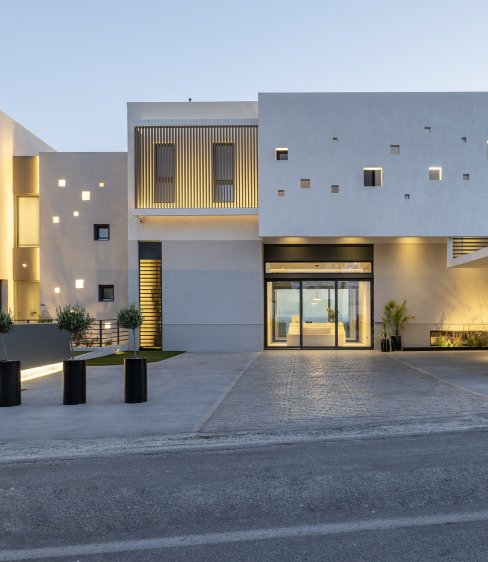 Orion Suites: Το ιδανικό σημείο εκκίνησης για να ανακαλύψετε την Τήνο