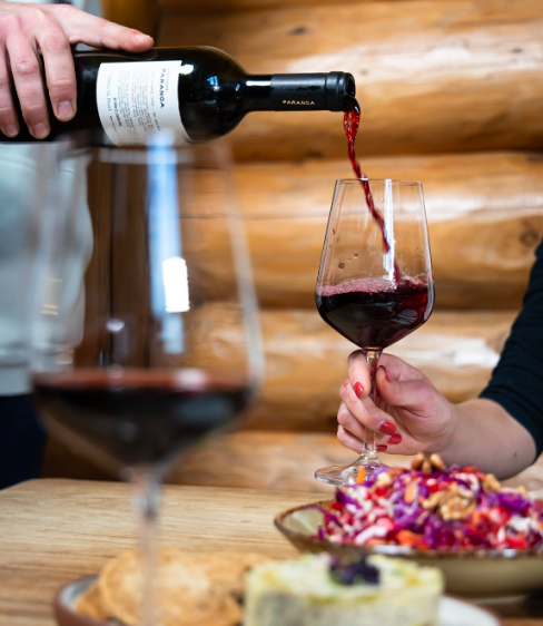 Νάουσα: Ένα γευστικό ταξίδι στην πόλη του κρασιού