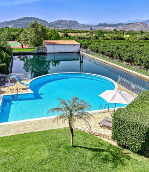 Orange Grove Villa: Μια ιδιωτική όαση μέσα στις πορτοκαλιές του Ναυπλίου