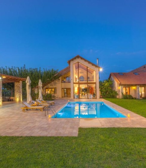 Villa Elva Nafplio: Escape to the heart of nature with a view of Palamidi