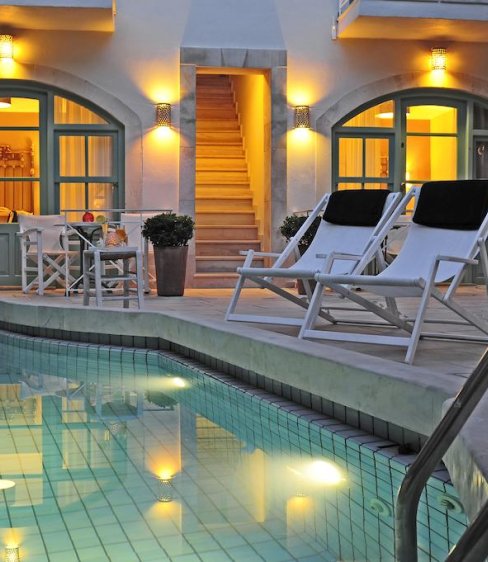Mythos Suites Hotel