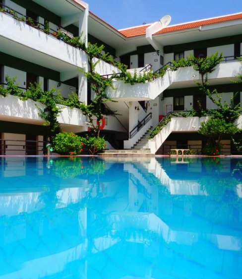 Terinikos Hotel