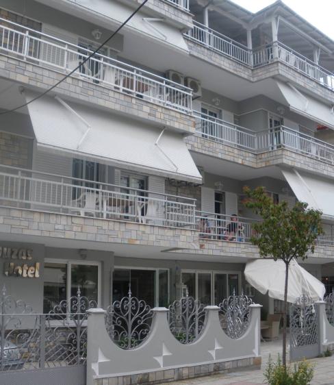 Hotel Ouzas