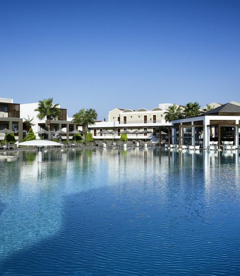 Pelagos Suites Hotel & Spa