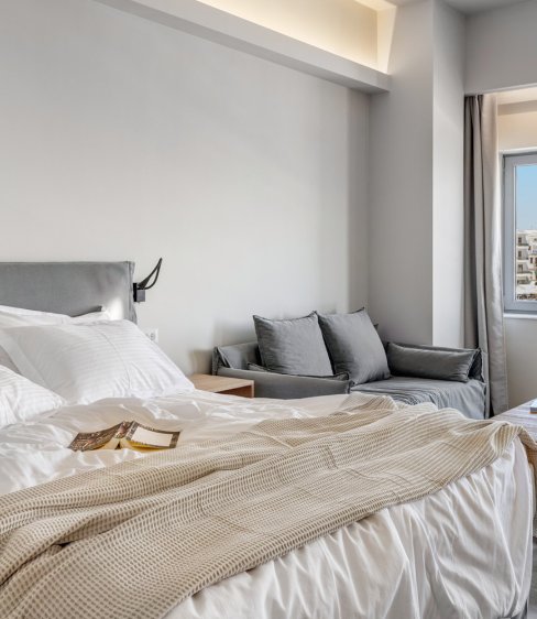 NAVES Suites: Για μια αξέχαστη διαμονή στην καρδιά της Ερμούπολης