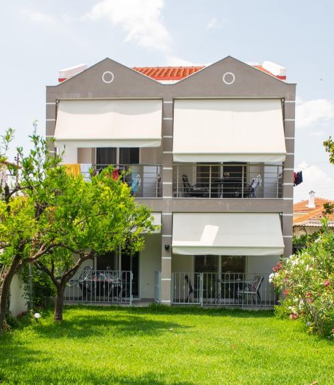 Anneta's House