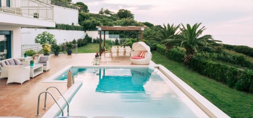 Aries Villas: Ένας παράδεισος για διακοπές στη Σκιάθο
