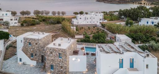 Galazio Suites, Serifos