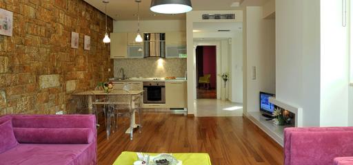 Polyastron Place Hotel & Spa