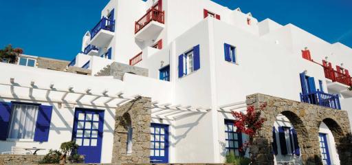 Kamari Hotel