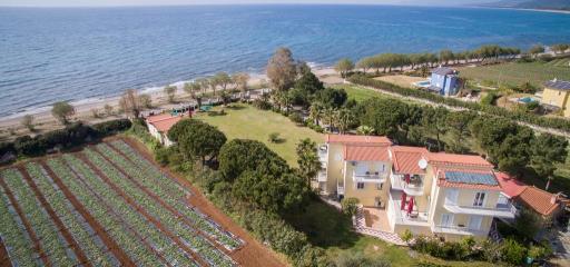 Irida Beach Resort Suites