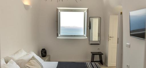 Delta Suites