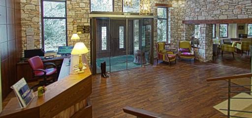 Manthos Mountain Resort & Spa
