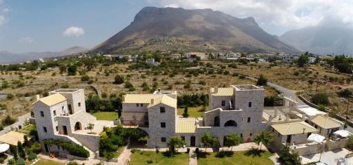 Achelatis Guest Houses