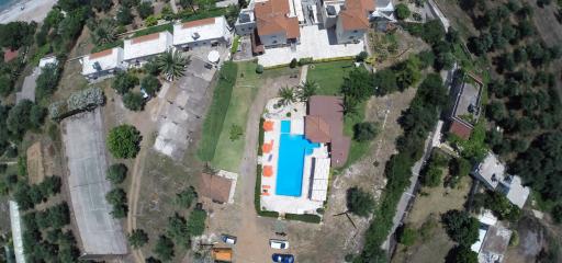 Ilaria Apartments