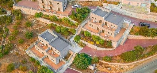 Onar Guest House Mani
