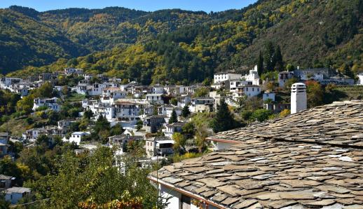Καστάνιτσα: Ένα ιστορικό χωριό με ιδιαίτερη αρχιτεκτονική στην Αρκαδία