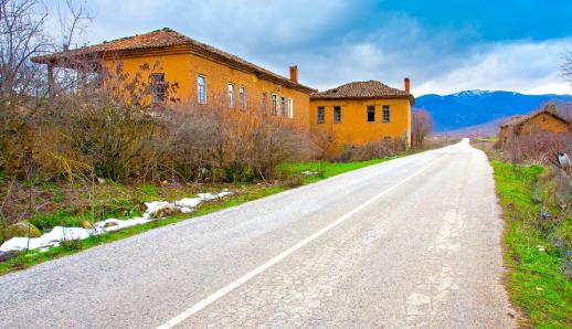 Κορέστεια: Τα πλίνθινα χωριά όπου σταμάτησε ο χρόνος