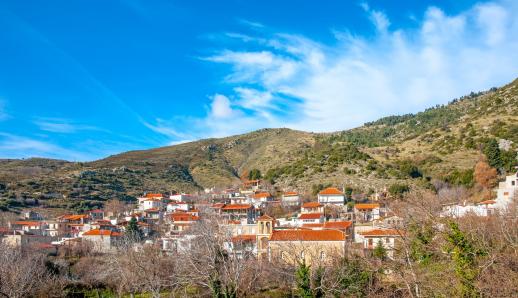 Καμπιά: Ένα ορεινό χωριό - έκπληξη στην Εύβοια