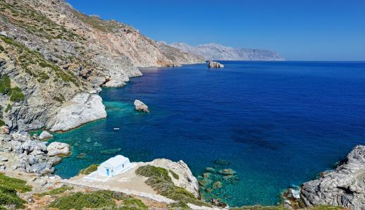 Αμοργός: Οι καλύτερες παραλίες για βουτιές στο απέραντο γαλάζιο