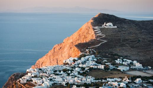 Η μαγευτική Χώρα της Φολεγάνδρου