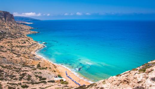 Οι ωραιότερες παραλίες γυμνιστών στα ελληνικά νησιά