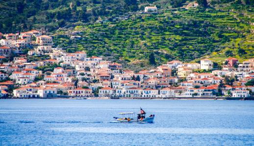 Τρεις ιδανικοί προορισμοί για τριήμερο, μια ανάσα από την Αθήνα