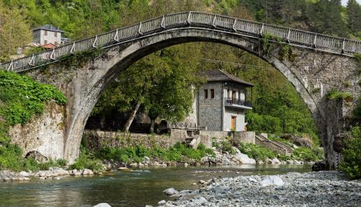 7 «μυστικά» ελληνικά χωριά για απόλυτη ηρεμία