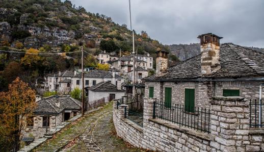 Καπέσοβο: Το μικρό και ήσυχο χωριό του Ζαγορίου