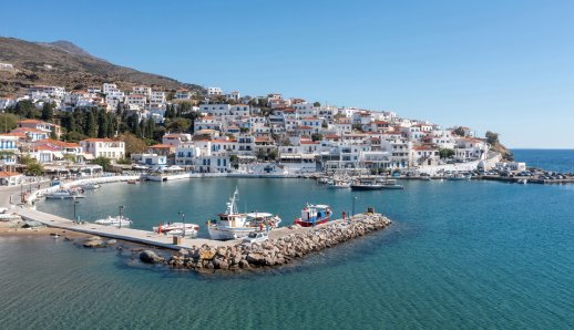Κυκλάδες: 4 νησιά με φθηνά ακτοπλοϊκά εισιτήρια