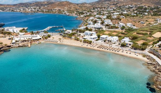 Σύρος: Οδηγός για τις εντυπωσιακές παραλίες του νησιού με τα κρυστάλλινα νερά