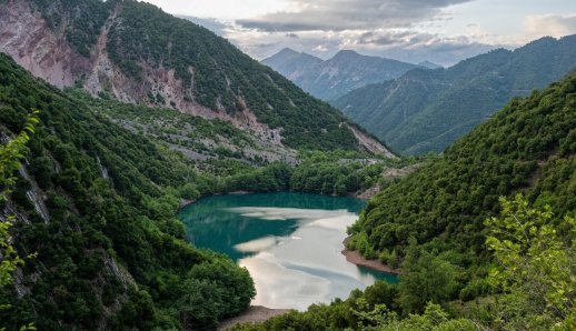 Ανθοχώρι: Weekend break στον χειμερινό παράδεισο των Αγράφων