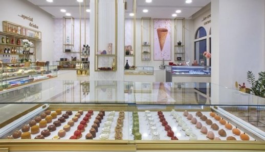 Ζαχαροπλαστεία Μαέστρο: Η απαραίτητη γευστική στάση στην Αρκαδία εδώ και 35 χρόνια