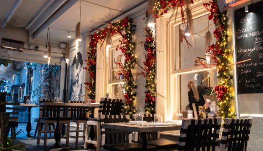 Nice n Easy: Χριστούγεννα & Πρωτοχρονιά με εκλεκτές γεύσεις στο Κολωνάκι