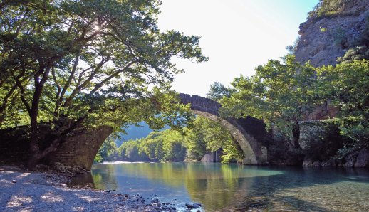 Booking.com: Ένας ελληνικός προορισμός στους 10 πιο φιλόξενους του κόσμου