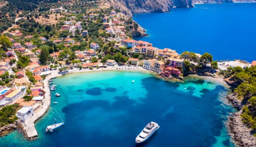 Δύο ελληνικά νησιά στα 7 καλύτερα της Μεσογείου για οικογενειακές διακοπές