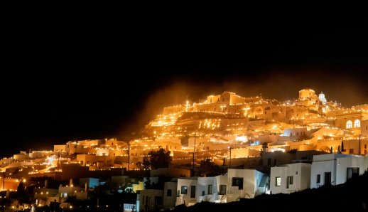 Πάσχα στην Ελλάδα: Τα κορυφαία έθιμα από κάθε γωνιά της χώρας