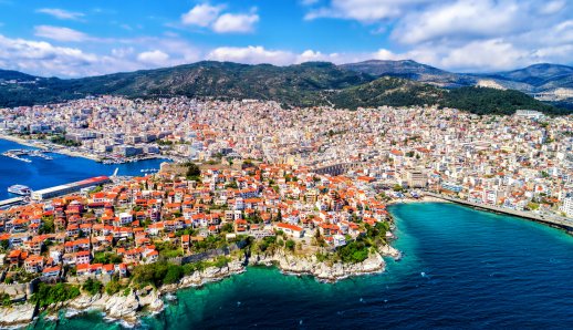 Καβάλα: Η «γαλάζια πόλη» της Μακεδονίας που τα έχει όλα