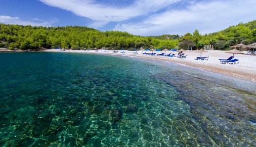 Οι καλύτερες παραλίες στις Σπέτσες