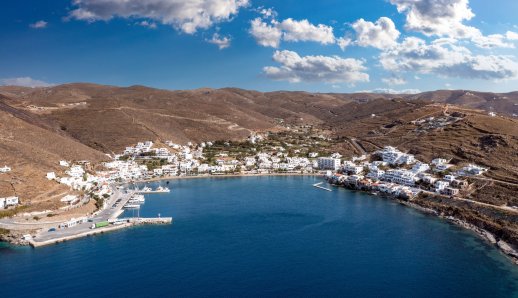 Κύθνος: Οδηγός Διακοπών - Οι παραλίες, το φαγητό και τα αξιοθέατα