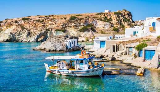 Κίμωλος: Οδηγός Διακοπών - Οι παραλίες, το φαγητό και τα αξιοθέατα